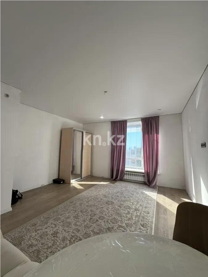 Продажа 1-комнатной квартиры, 41 м² в Астане