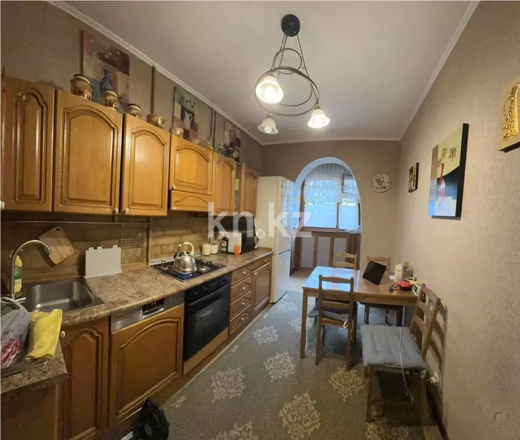 Продажа 4-комнатной квартиры, 81 м², ул. Муратбаева, дом  175 в Алматы - фото 5