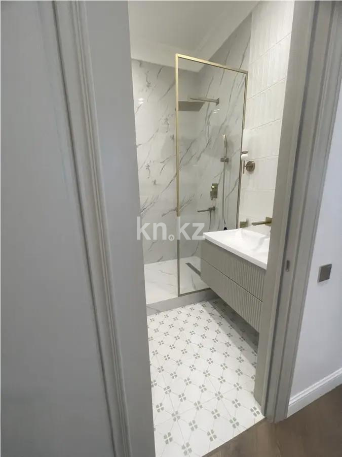 Продажа 3-комнатной квартиры, 107.8 м² в Астане - фото 6