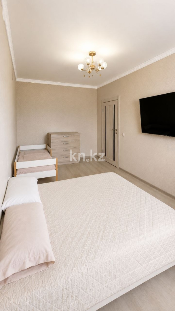 Продажа 3-комнатной квартиры, 68.6 м² в Астане - фото 2