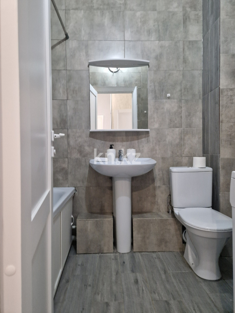 Аренда 1-комнатной квартиры посуточно, 43 м², ул. Анет баба, дом  9/1 - ул. Мухамедханова в Астане - фото 10