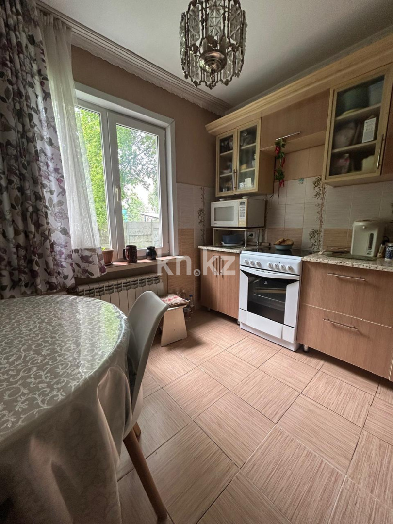 Продажа 3-комнатной квартиры, 69 м² в Усть-Каменогорске