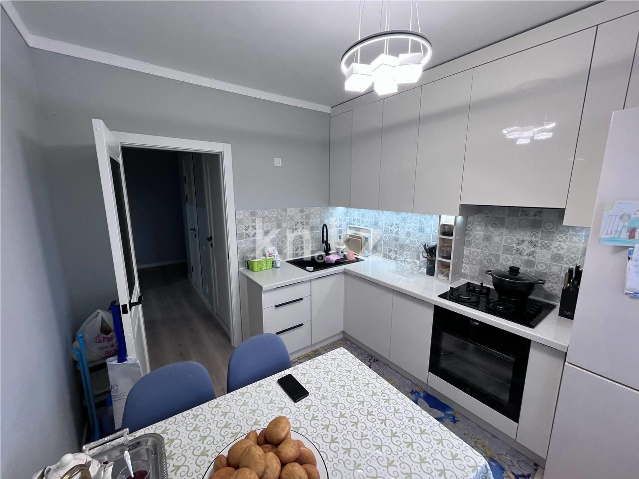 Продажа 4-комнатной квартиры, 77 м² в Караганде - фото 22