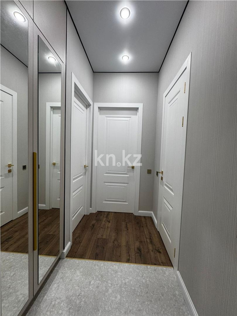 Продажа 1-комнатной квартиры, 38 м², ул. Е-15 в Астане - фото 7