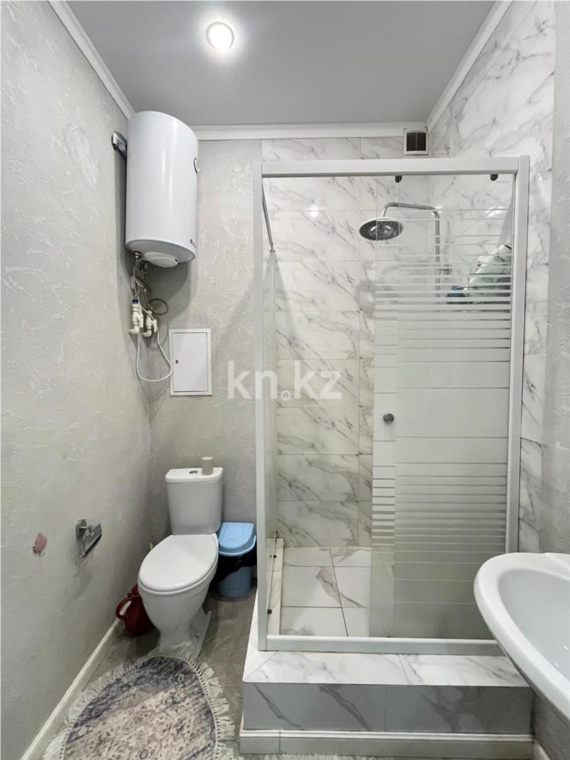 Продажа 3-комнатной квартиры, 84 м², ул. Ашимова, дом  21 в Караганде - фото 16