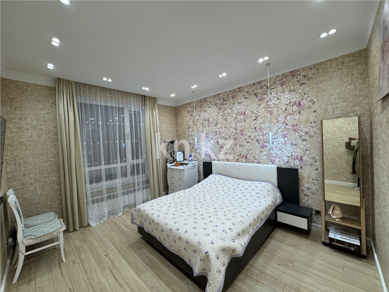 Продажа 5-комнатной квартиры, 140.2 м² в Астане - фото 13