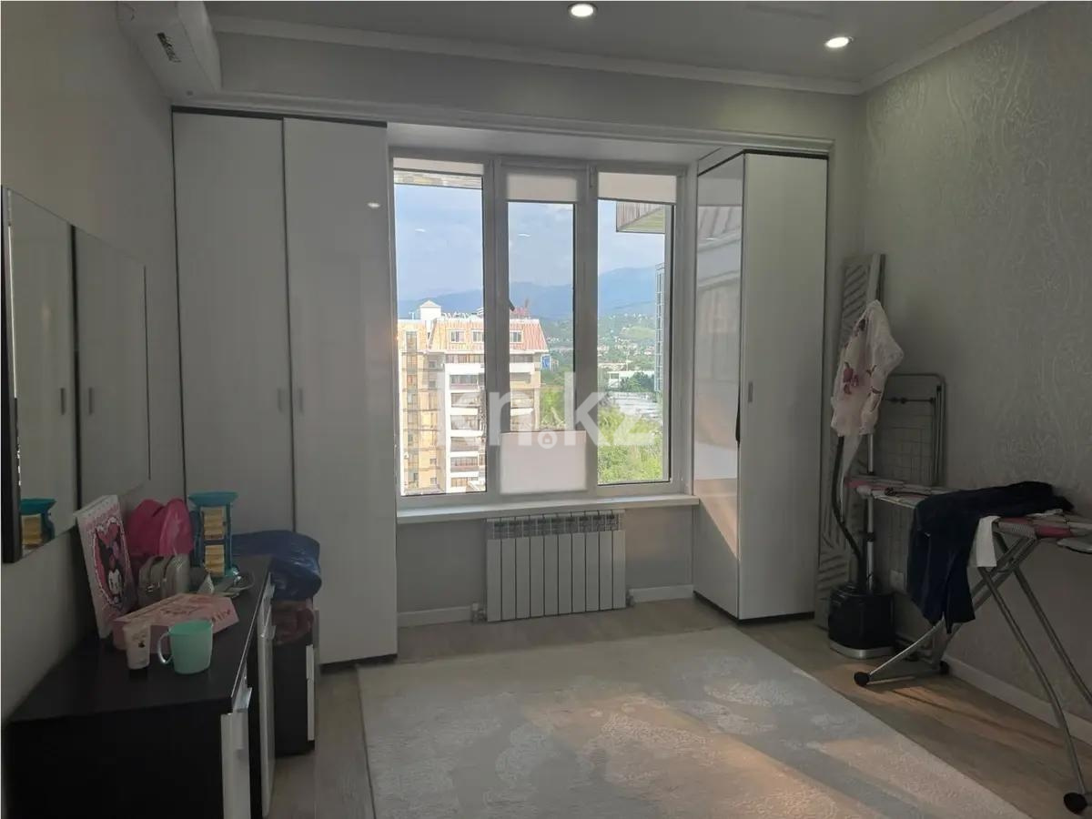 Продажа 3-комнатной квартиры, 64.8 м² в Алматы - фото 2