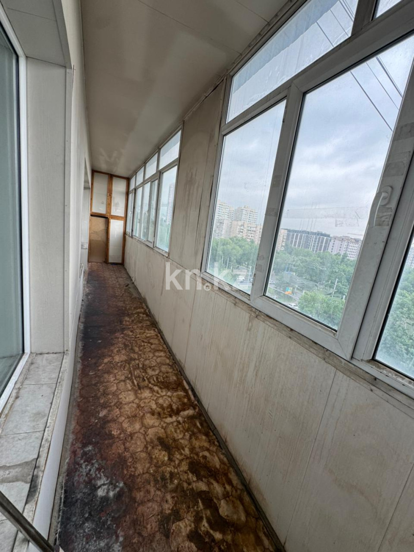Продажа 4-комнатной квартиры, 87.1 м², пр. Абая, дом  141 - Гагарина в Алматы - фото 10
