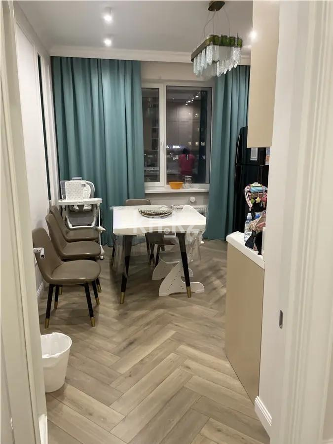 Продажа 3-комнатной квартиры, 94 м², ул. Туркестан, дом  28 в Астане - фото 3