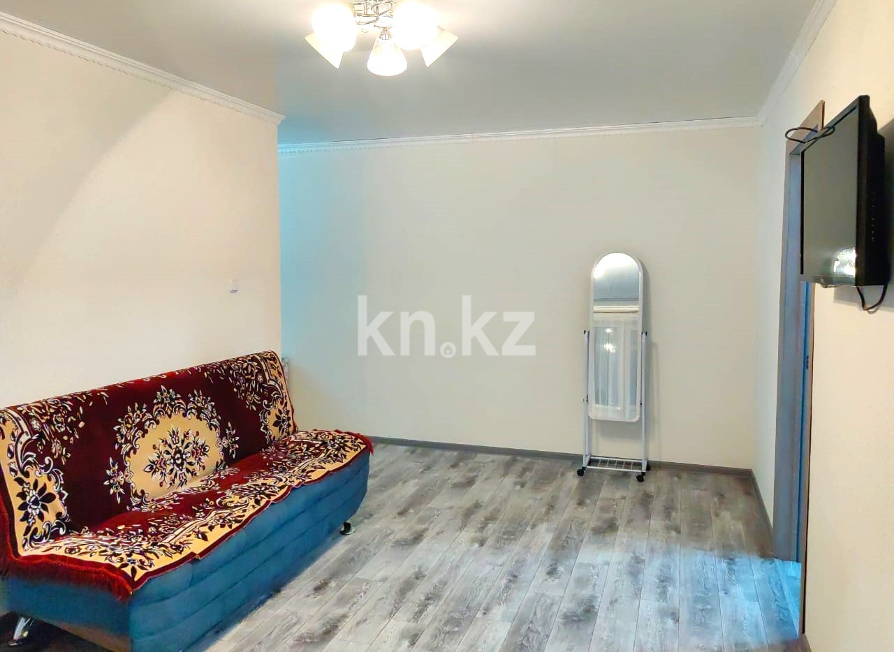 Продажа 3-комнатной квартиры, 47 м², 3 микрорайон в Абае - фото 2