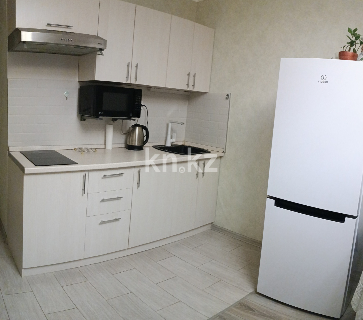 Аренда 1-комнатной квартиры посуточно, 33 м² в Алматы - фото 7