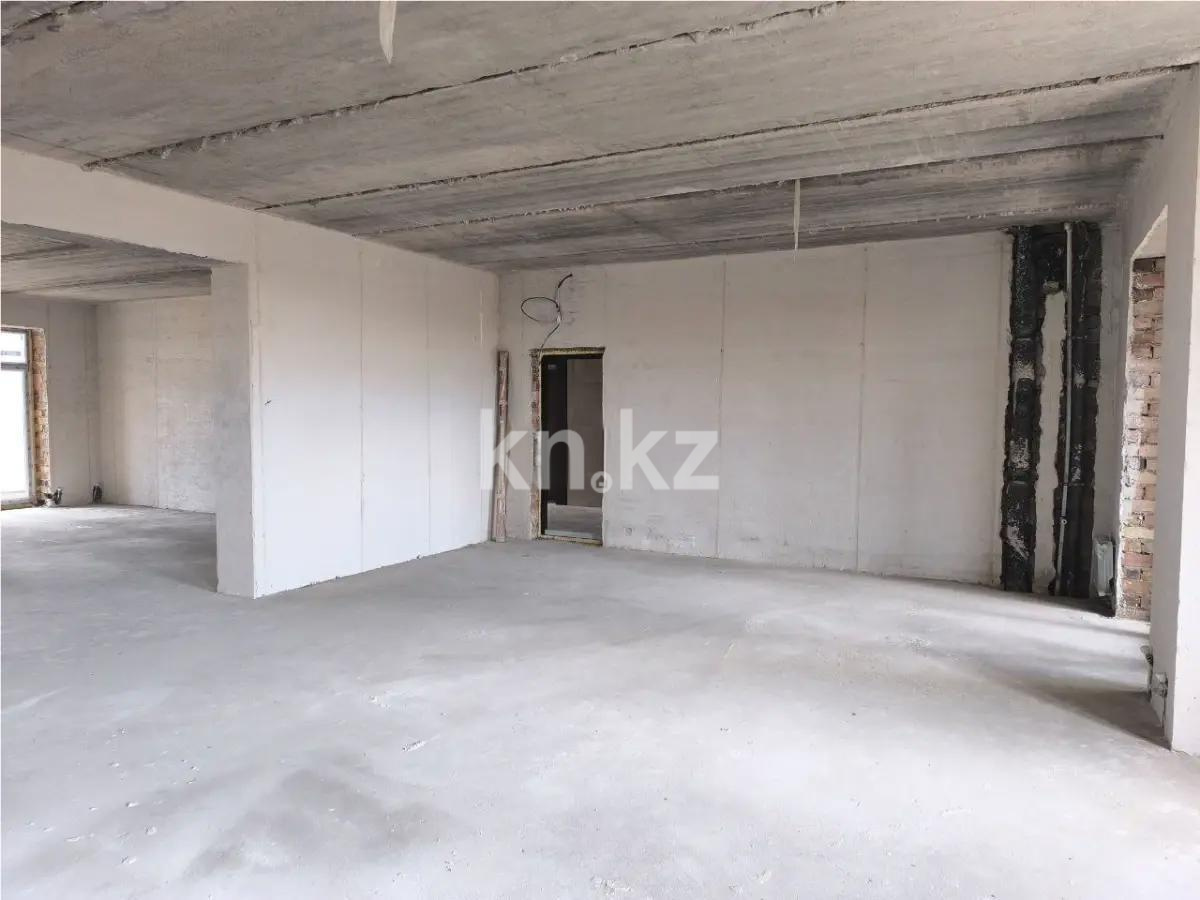 Продажа 4-комнатной квартиры, 125 м² в Караганде - фото 2
