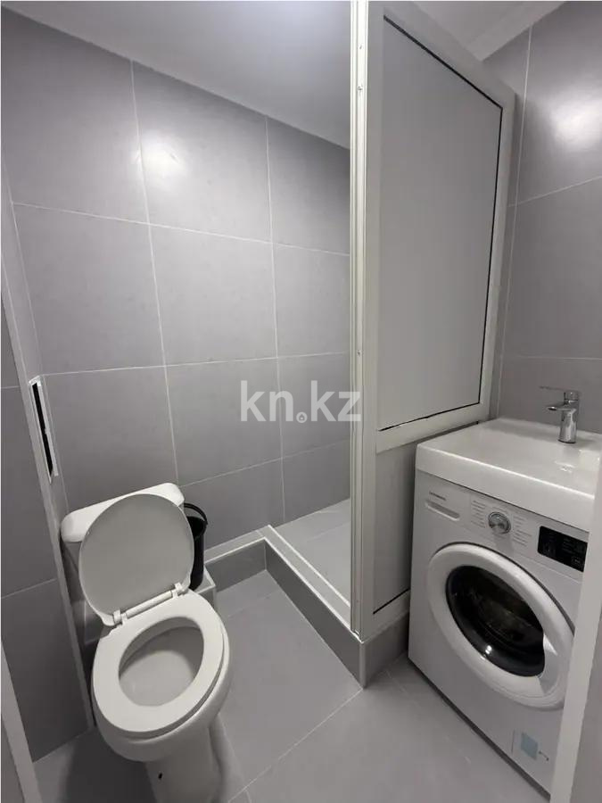 Продажа 1-комнатной квартиры, 33 м², мкр-н 11, дом  9 в Алматы - фото 2