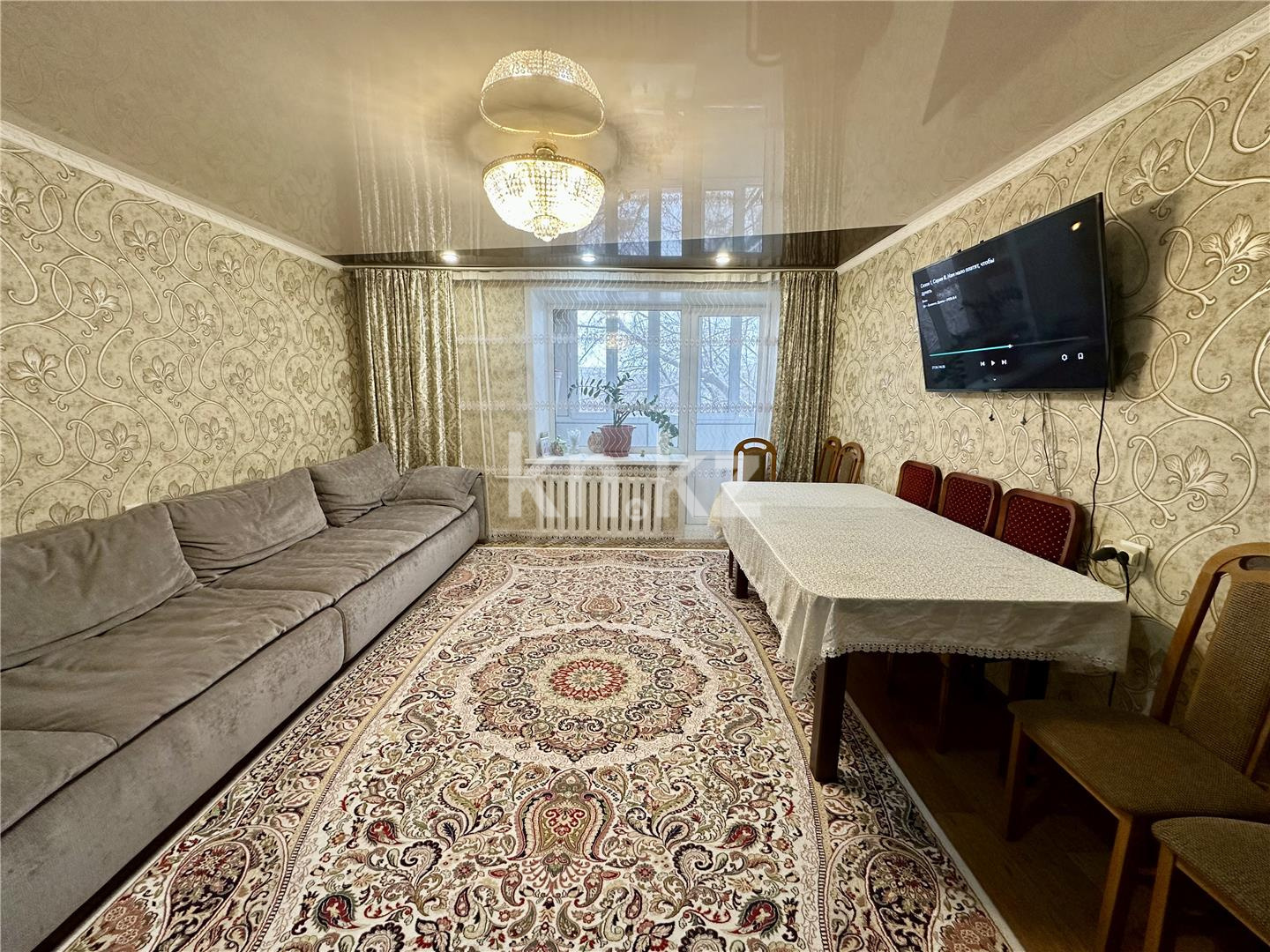 Продажа 4-комнатной квартиры, 74 м², ул. Гапеева в Караганде