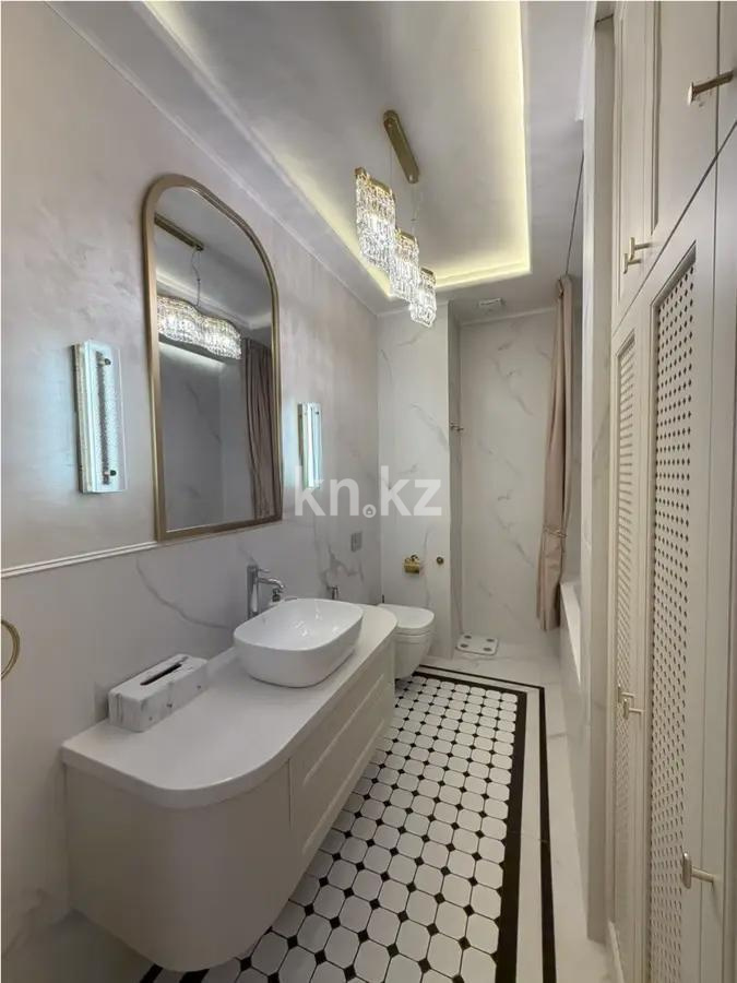 Продажа 2-комнатной квартиры, 70 м² в Алматы - фото 3