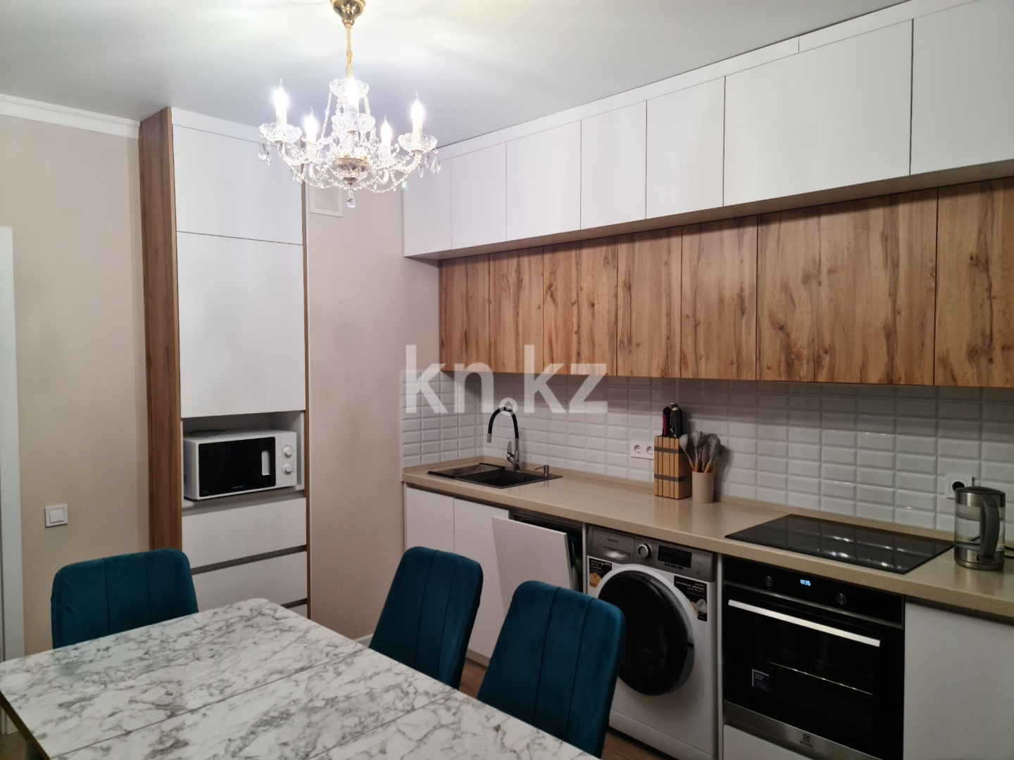 Продажа 2-комнатной квартиры, 75 м² в Алматы - фото 14