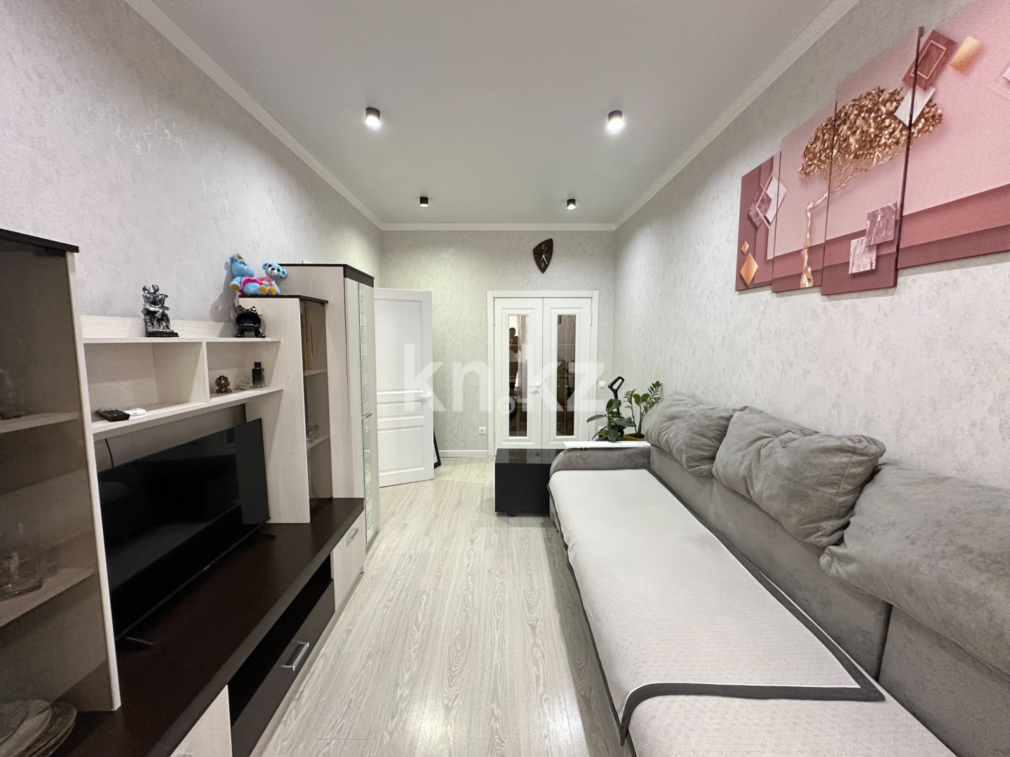 Продажа 3-комнатной квартиры, 61 м² в Караганде - фото 3