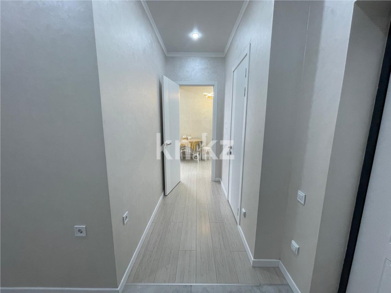 Продажа 2-комнатной квартиры, 59 м², ул. Муканова в Караганде - фото 14