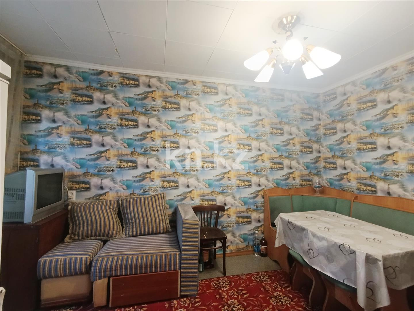 Продажа 3-комнатной квартиры, 62 м², мкр-н 19 в Караганде - фото 4