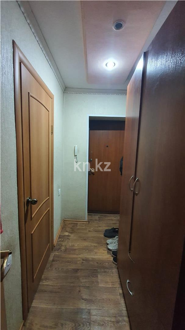 Продажа 2-комнатной квартиры, 42 м², мкр-н 12 в Караганде - фото 7