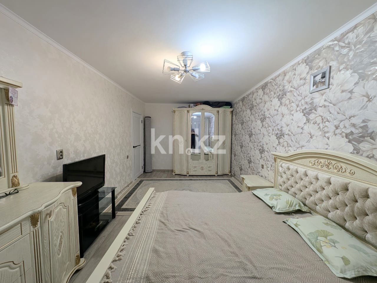 Продажа 3-комнатной квартиры, 63.3 м² в Уральске - фото 11
