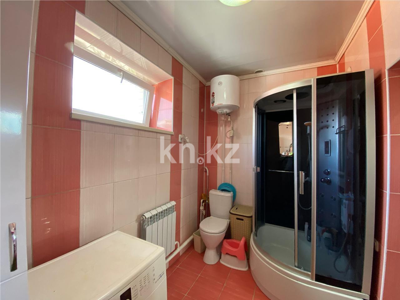 Продажа 5-комнатного дома, 214 м², ул. Куанышбаева в Караганде - фото 14