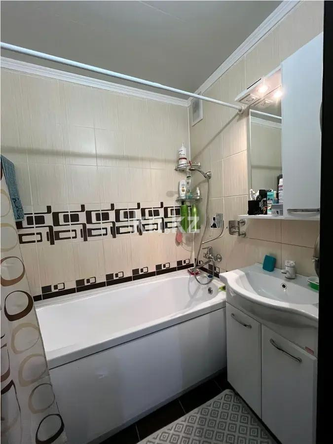 Продажа 4-комнатной квартиры, 78 м² в Караганде - фото 6