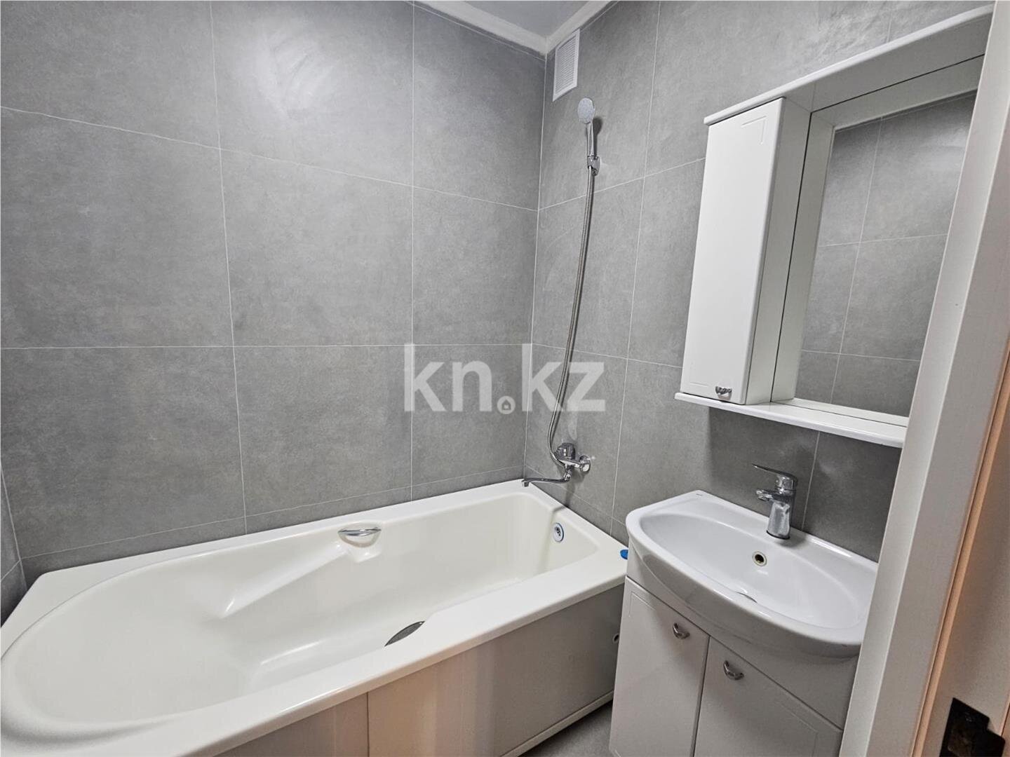 Продажа 3-комнатной квартиры, 63 м² в Караганде - фото 5