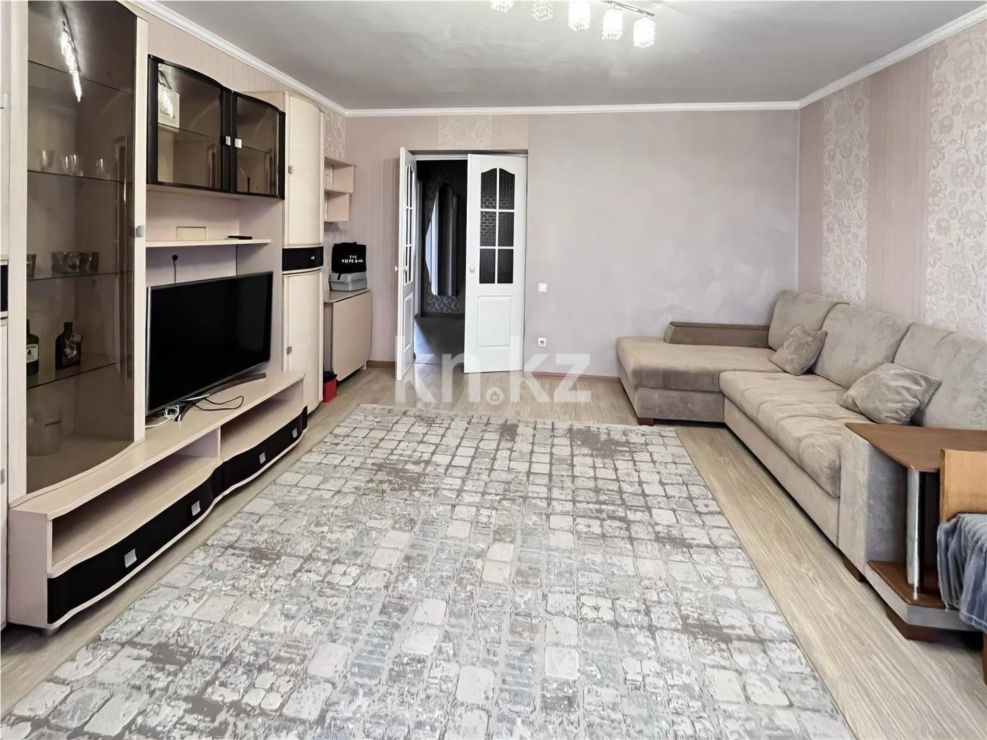 Продажа 3-комнатной квартиры, 72 м², ул. Крылова, дом  60 в Караганде - фото 2