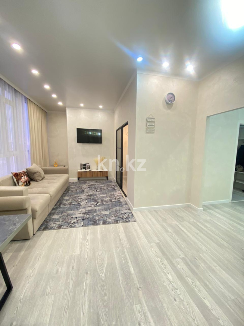 Продажа 2-комнатной квартиры, 44 м², пр. Шахтеров, дом  52б в Караганде - фото 6