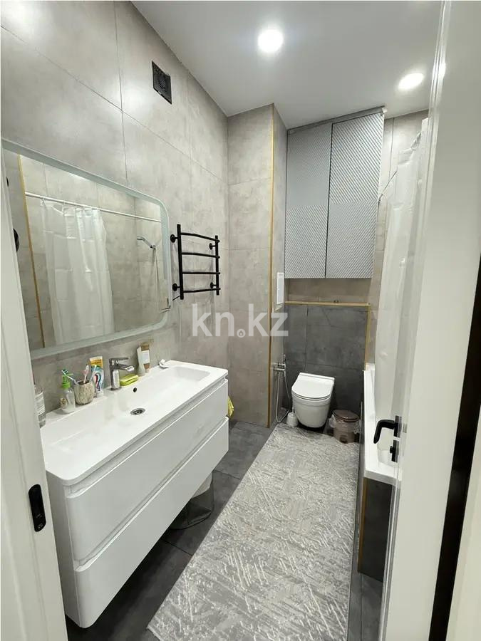 Продажа 5-комнатной квартиры, 211.3 м², ул. Бокейхана, дом  3Б в Астане - фото 9