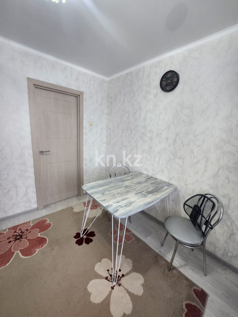 Аренда 2-комнатной квартиры, 56 м² в Уральске - фото 8