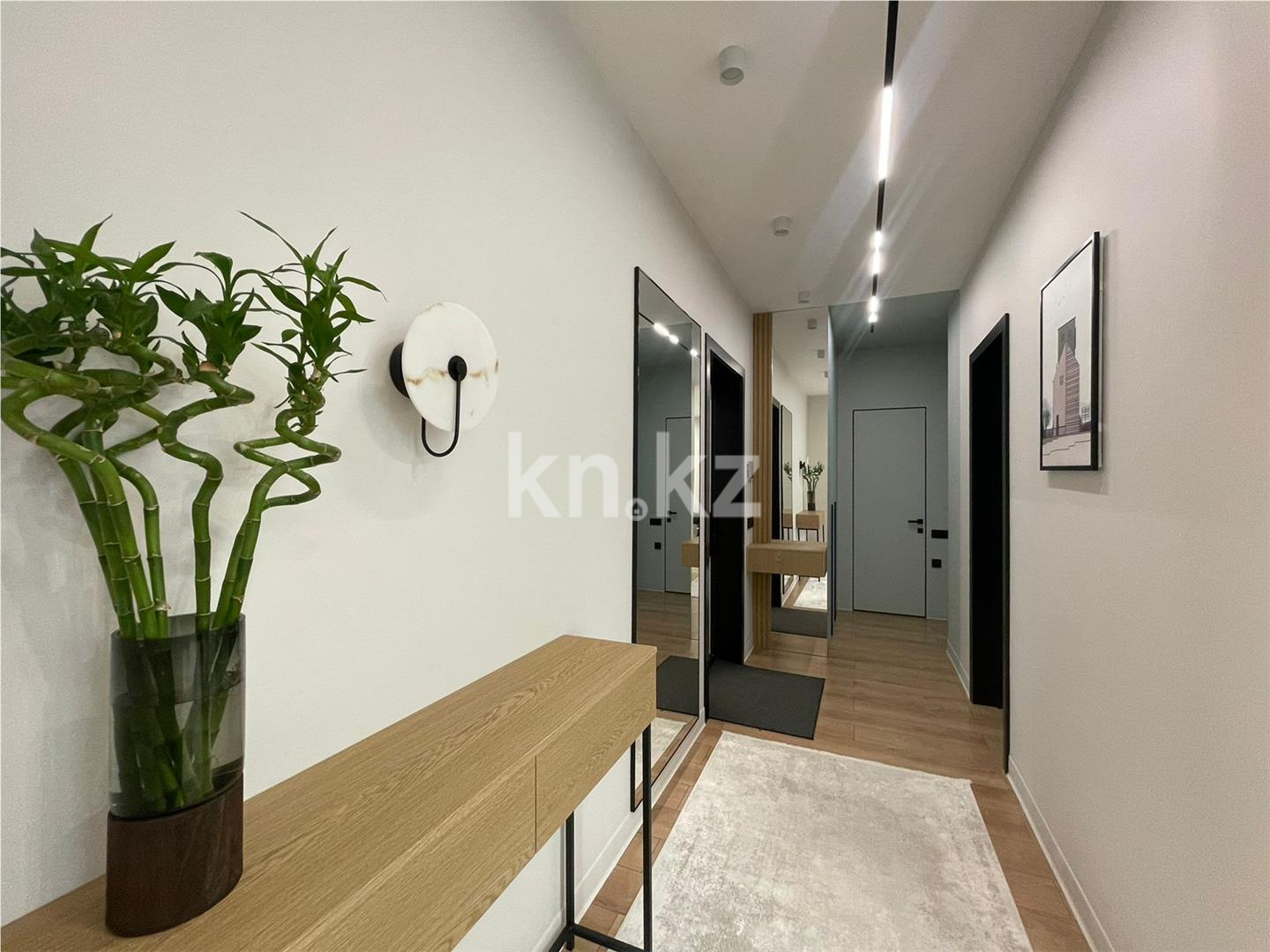 Продажа 2-комнатной квартиры, 68 м², ул. Е-900 в Астане - фото 8