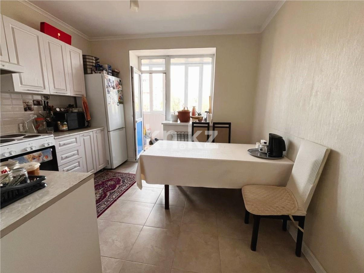 Продажа 3-комнатной квартиры, 90 м², ул. Карбышева, дом  5/6 в Караганде - фото 8