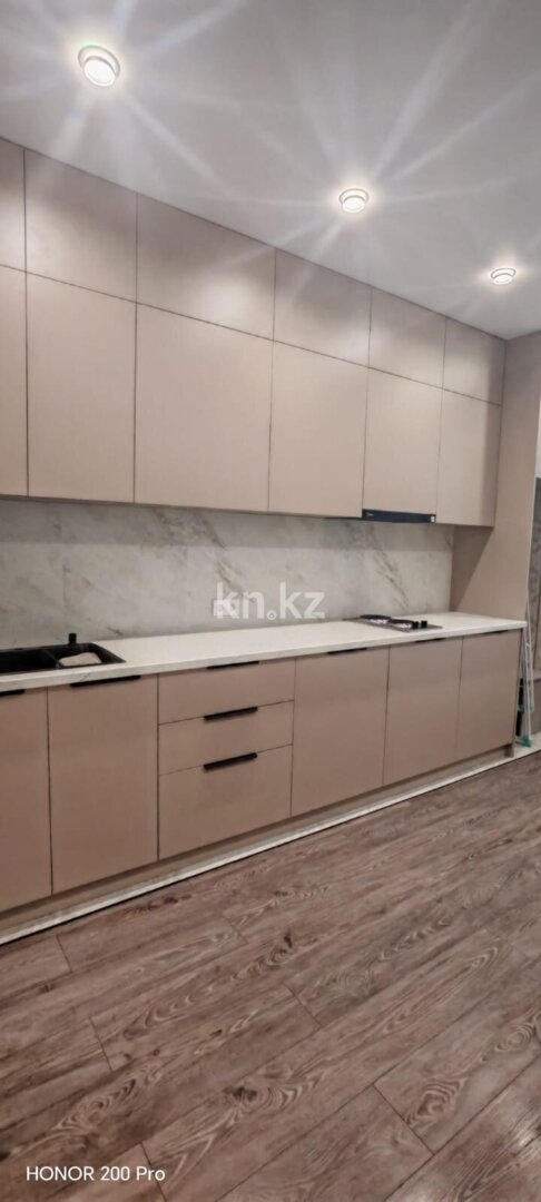 Аренда 1-комнатной квартиры, 44 м² в Астане
