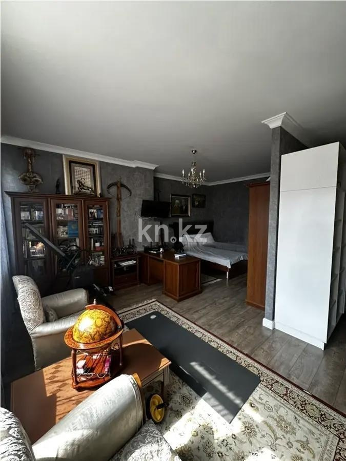 Продажа 5-комнатной квартиры, 225.5 м² в Алматы