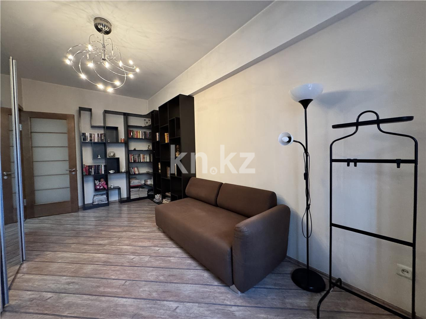 Продажа 3-комнатной квартиры, 66.2 м², ул. Абая, дом  26 в Караганде - фото 17