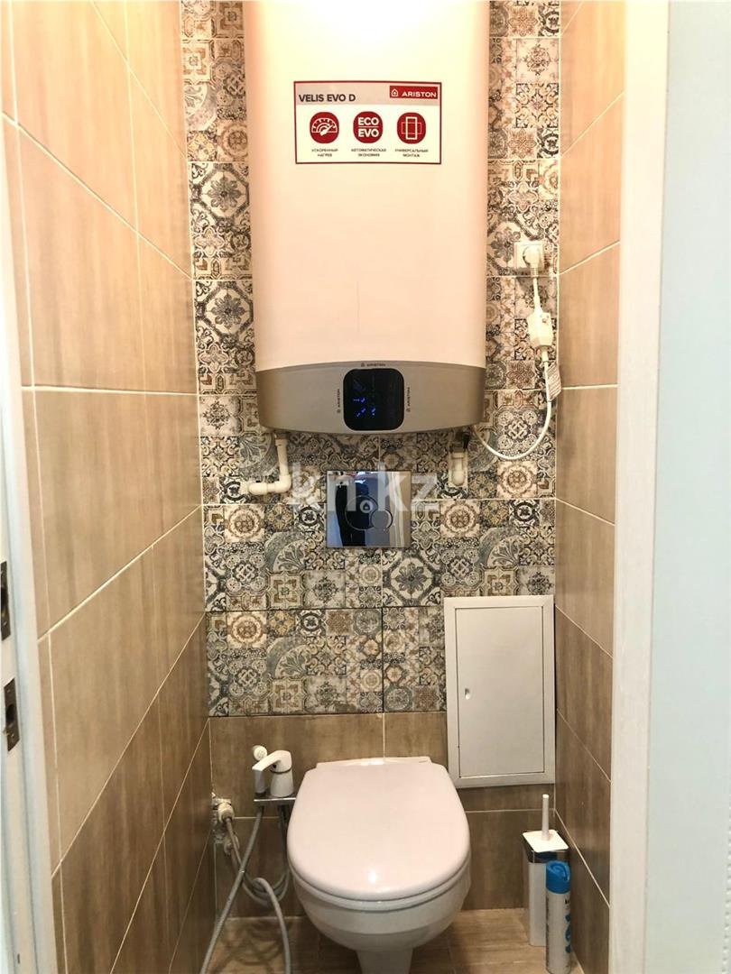 Продажа 1-комнатной квартиры, 40 м², мкр-н 14 в Караганде - фото 7