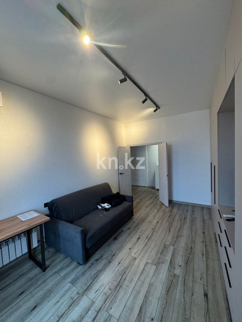 Аренда 1-комнатной квартиры, 40 м², ул. Асфендиярова, дом  4 в Астане - фото 10