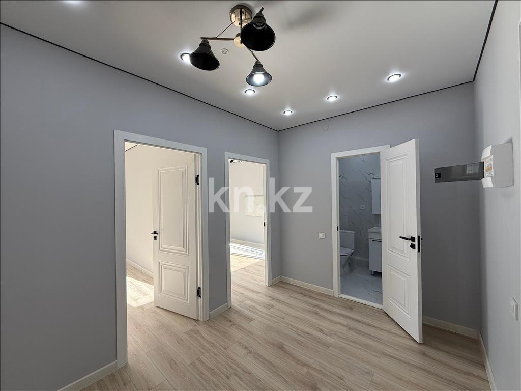 Продажа 2-комнатной квартиры, 61 м², ул. Толе би, дом  285/8 к20 - ул. Утеген батыра в Алматы - фото 4