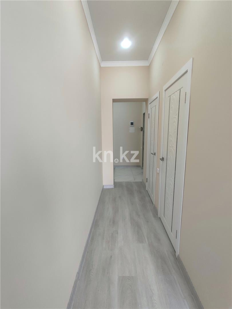 Продажа 2-комнатной квартиры, 64 м², ул. Муканова в Караганде - фото 8