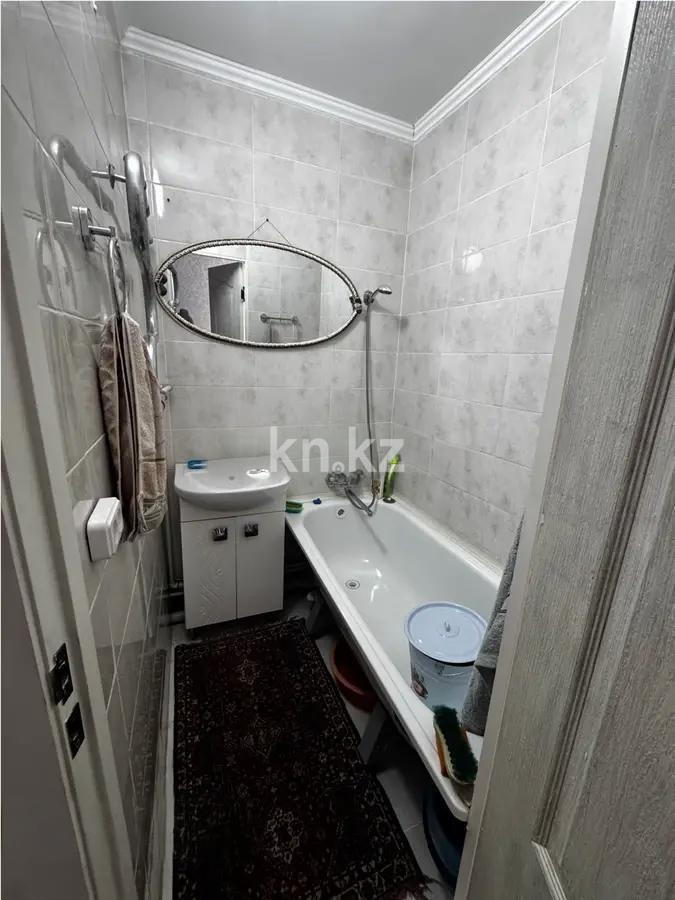 Продажа 1-комнатной квартиры, 30 м², мкр-н 17, дом  53 в Караганде - фото 3
