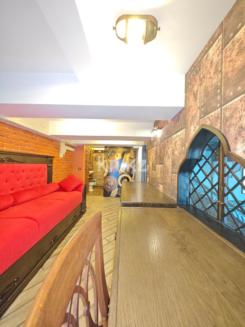 Продажа 3-комнатной квартиры, 96 м², ул. Ержанова, дом  18/6 в Караганде - фото 16