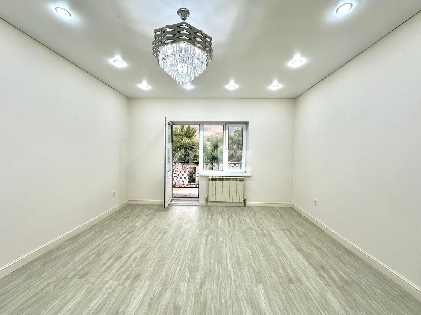 Продажа 5-комнатного дома, 190 м² в Алматы