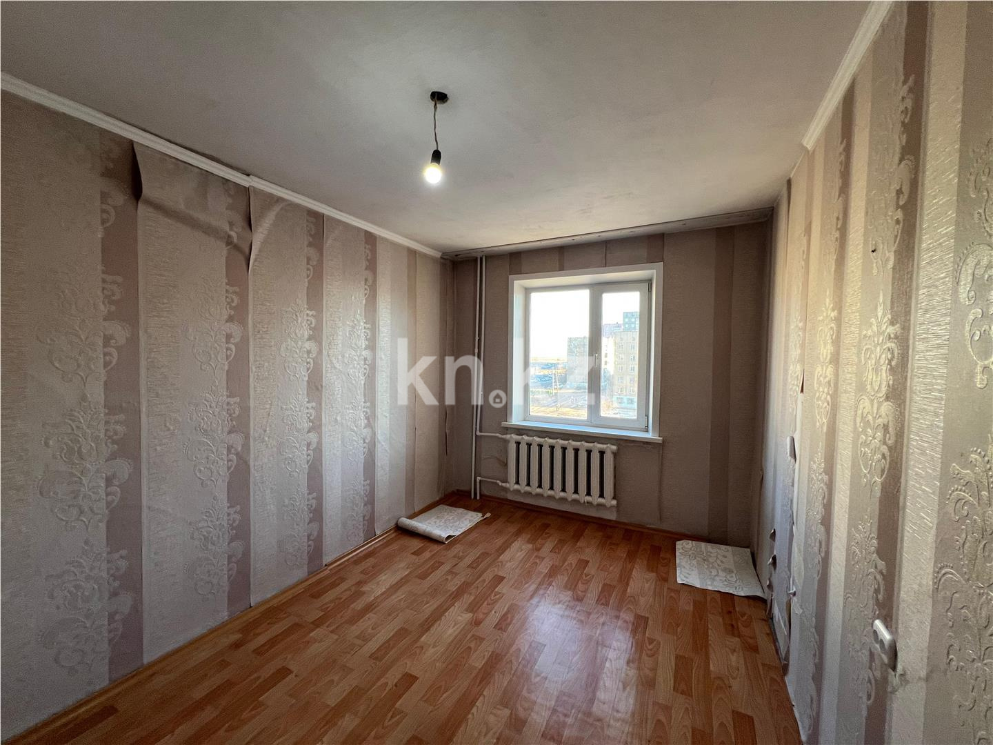 Продажа 3-комнатной квартиры, 63 м², мкр-н Голубые Пруды, дом  10 в Караганде - фото 4