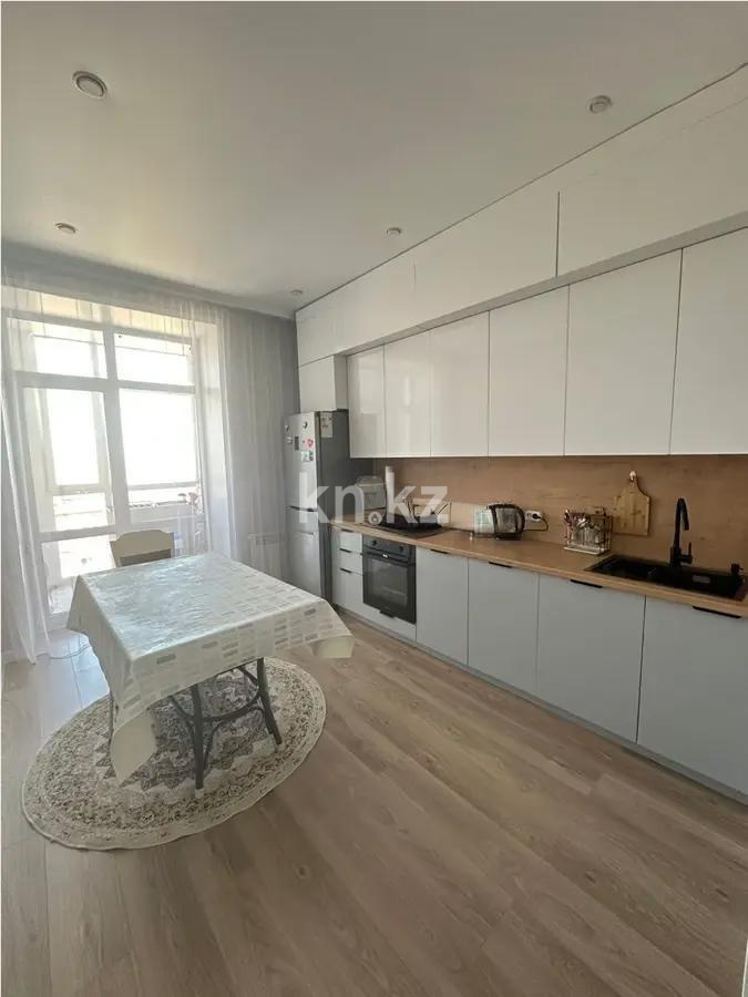Продажа 2-комнатной квартиры, 61 м², ул. Муканова, дом  78 в Караганде - фото 4
