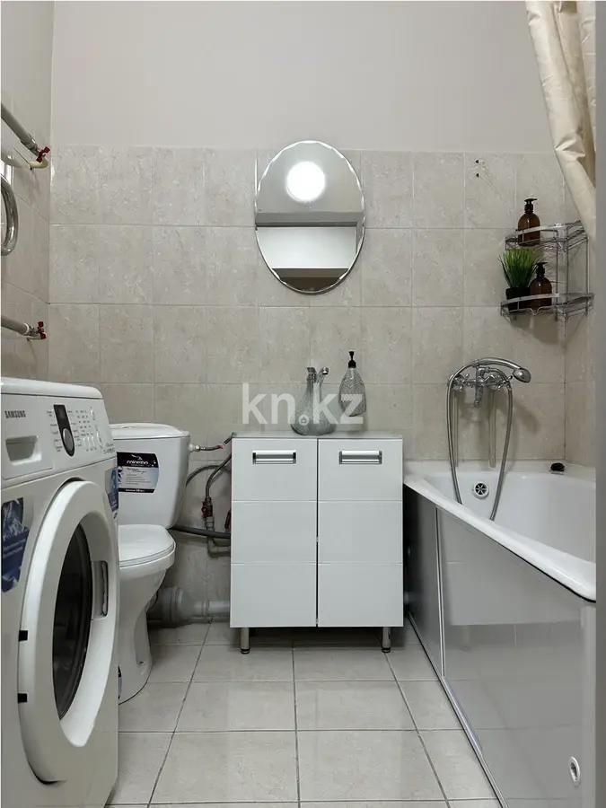 Продажа 1-комнатной квартиры, 48 м², ул. Жандосова, дом  150/1 в Алматы - фото 3