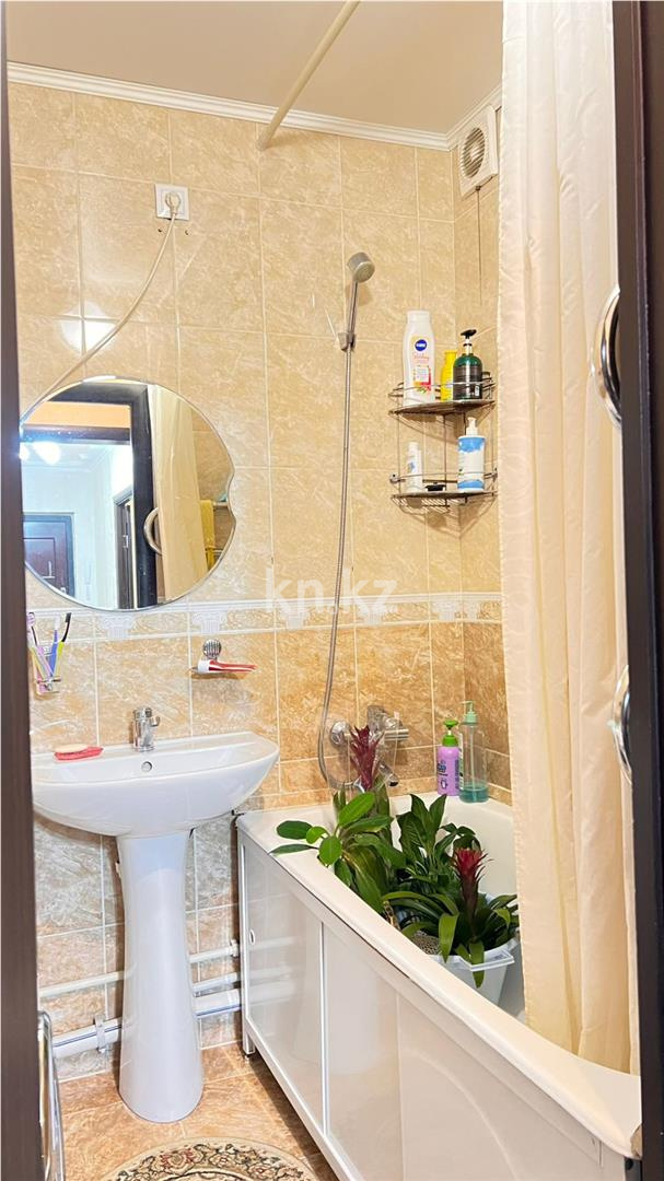 Продажа 3-комнатной квартиры, 71 м² в Караганде - фото 15