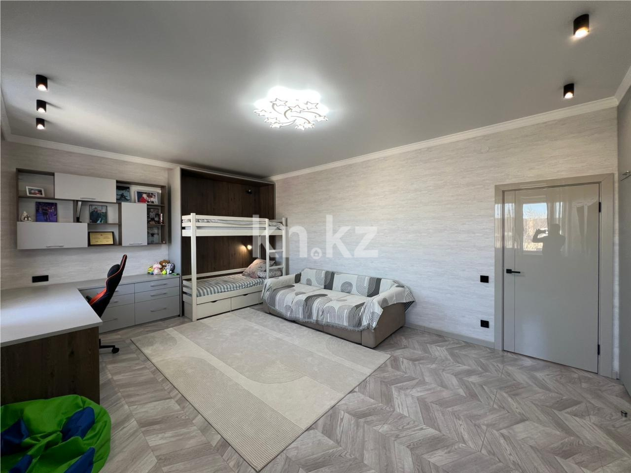 Продажа 3-комнатной квартиры, 131 м² в Караганде - фото 10