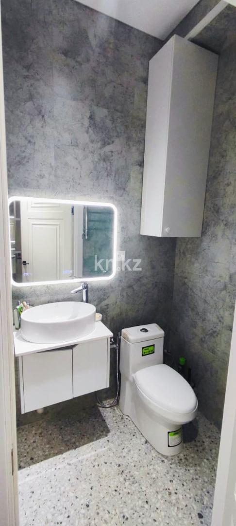 Продажа 2-комнатной квартиры, 43 м², ул. Талды, дом  63 в Алматы - фото 2